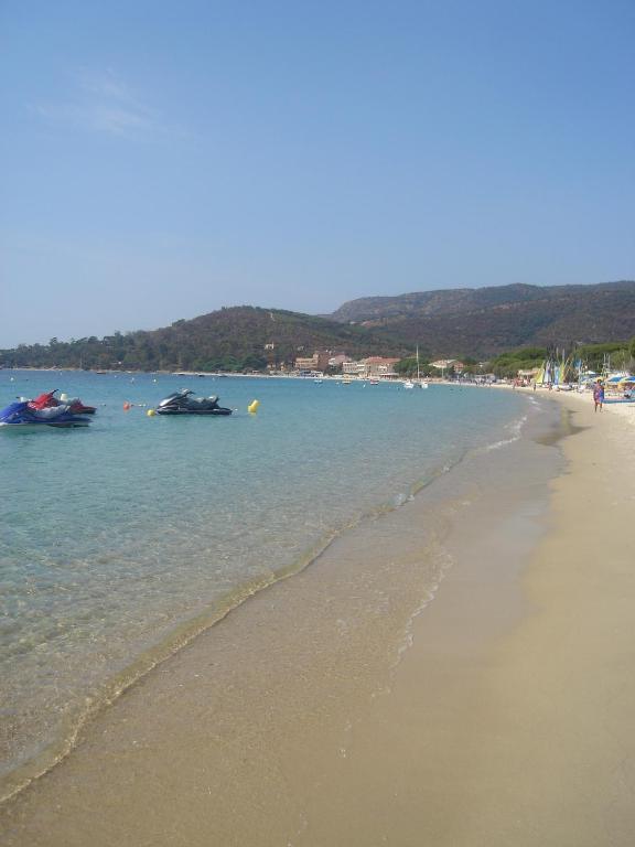 Auberge Du Cap Negre Льо Лаванду Екстериор снимка