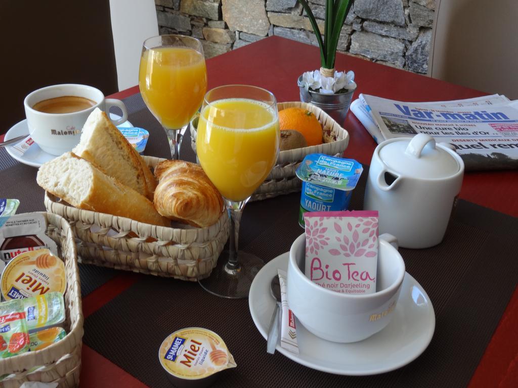 Auberge Du Cap Negre Льо Лаванду Екстериор снимка